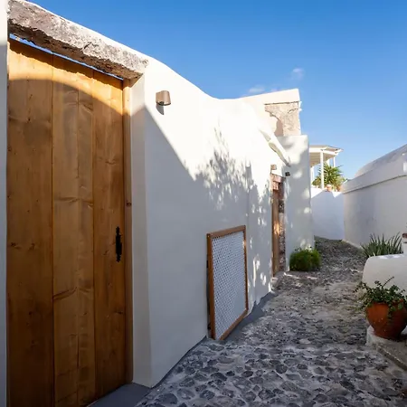 Holiday home Approxi Cave: 2-bedroom Retreat *